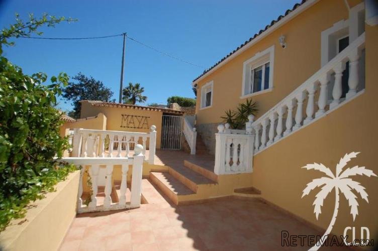Great views from this lovely detached villa only 2km from.. - 3