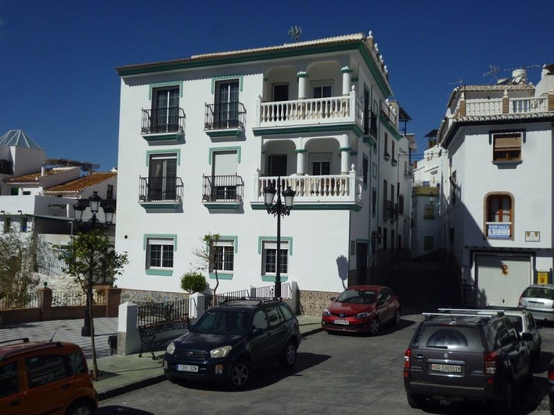 4 Bedrooms - Town House - Malaga - For..