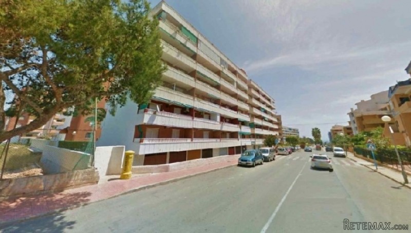 Resale · Apartment · Spain · Costa Bl..