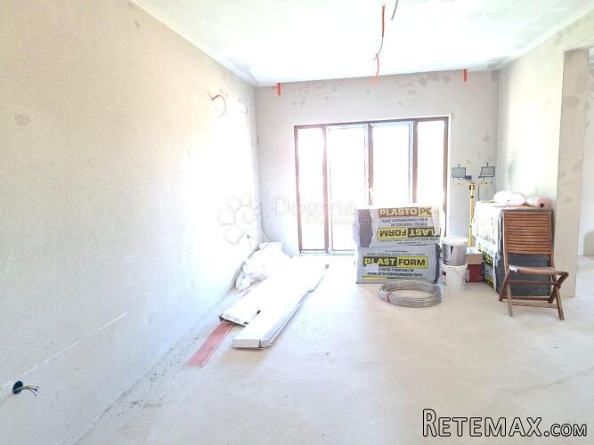 Villa u Rovinjskom Selu, ROH BAU 550 m2, sa građevinskom oku - 2