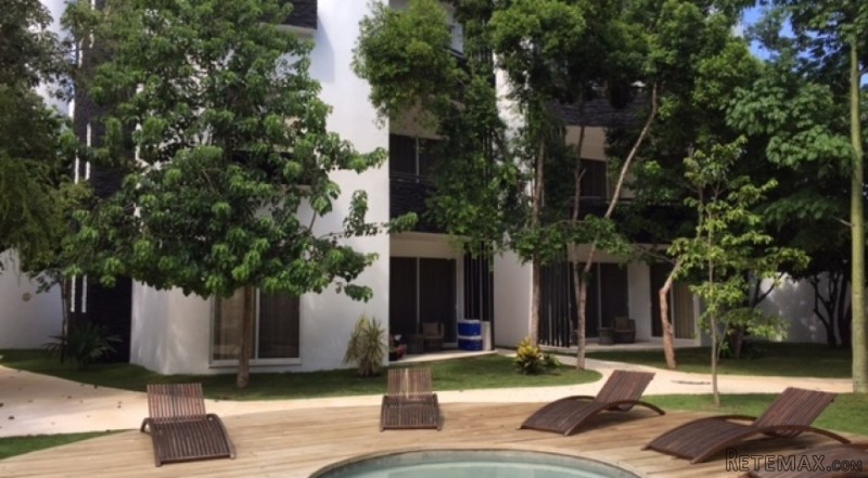 Condominium The pink Pulpo Residences..