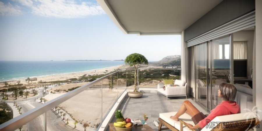 These apartments have a 180 degree sea view. The sun shines.. - 3