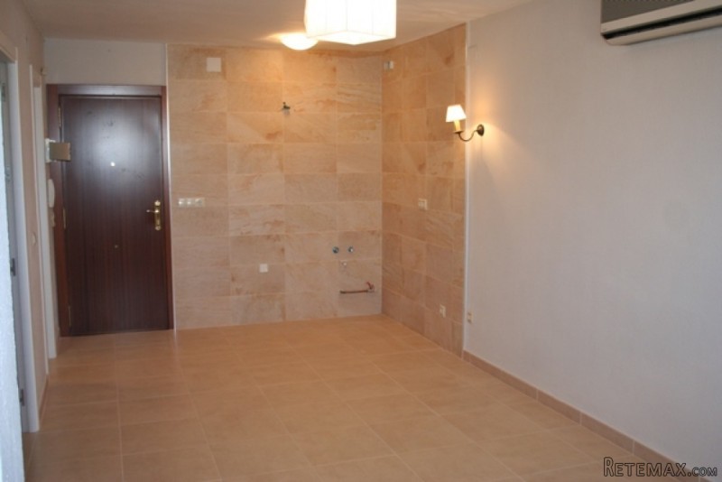 1 bedroom, 1 bathroom Apartment, (build.. - 2