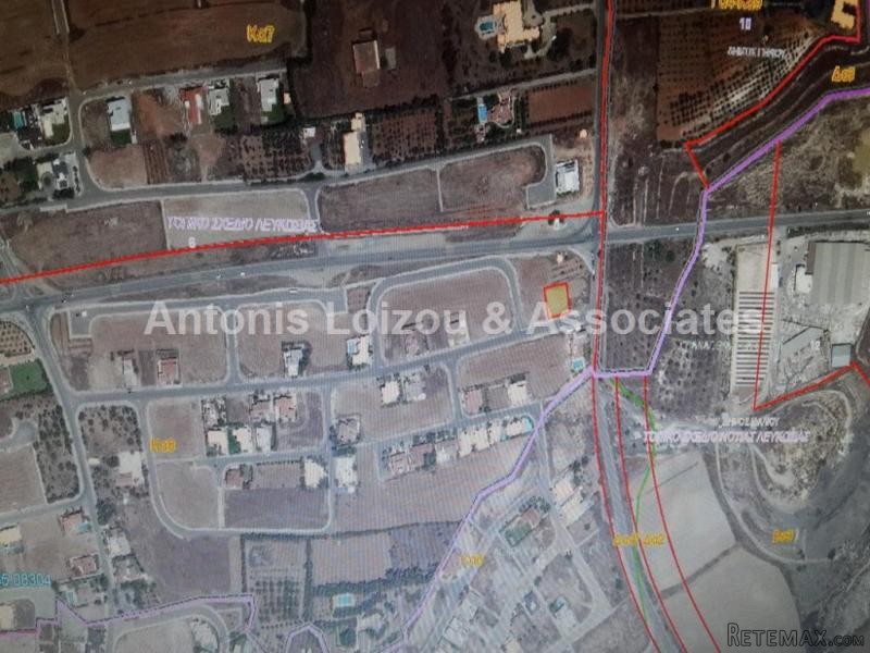 1093m2 Residential Plot in Latsia