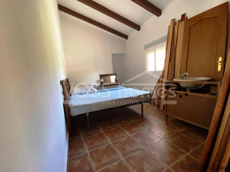 Semi detached country house of approx 104m2 currently with.. - 14