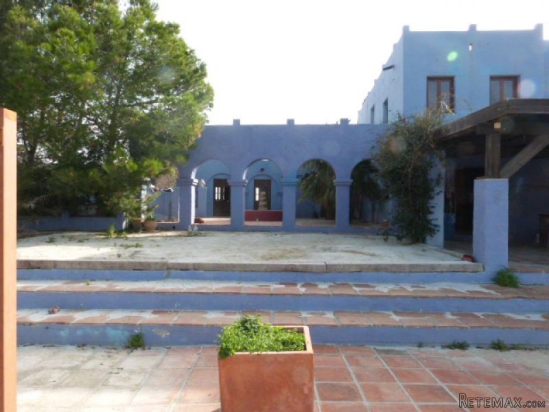 6 bedroom, 4 bathroom Finca/Country.. - 2