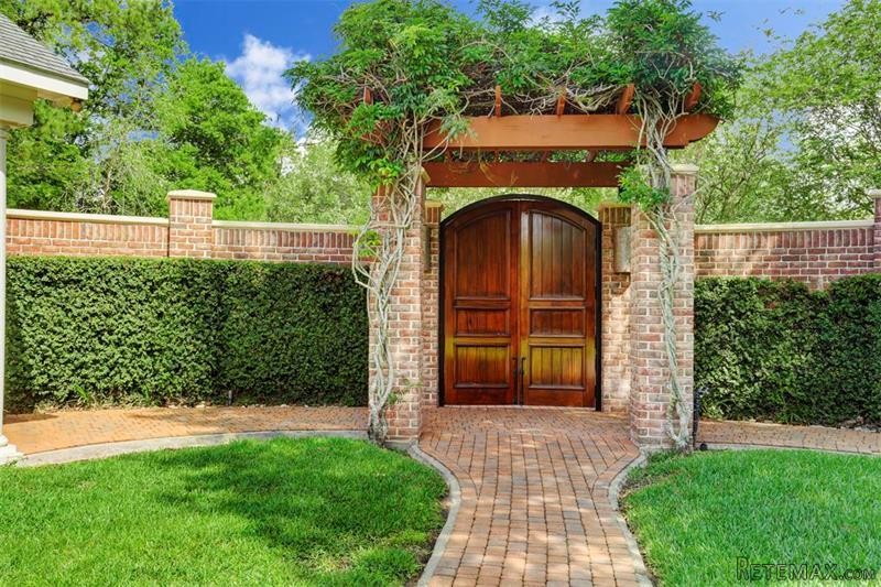 3 bedroom House For Sale: 29 W.. - 2