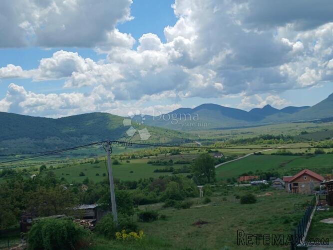 Kućica s krasnim pogledom