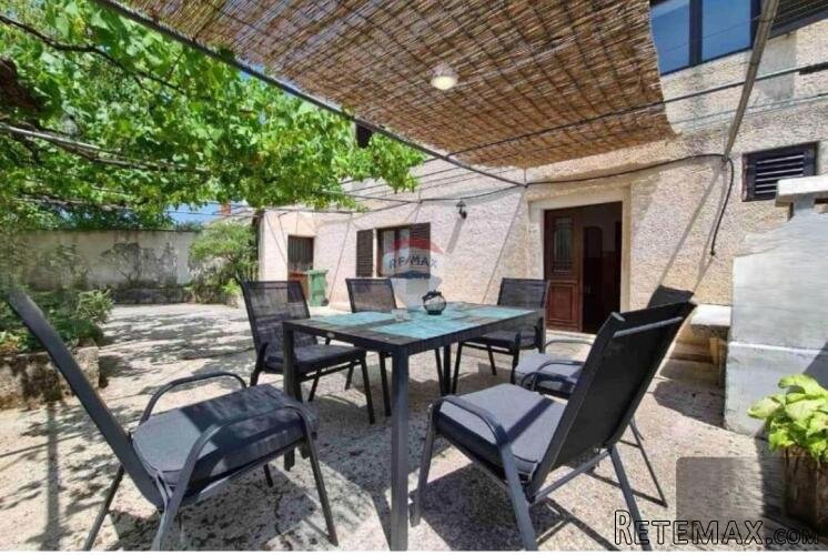Svetvinčenat, Foli- useljiva kamena kuća 100 m2, dvorište, - 3
