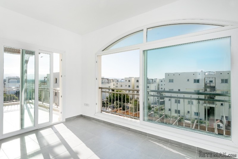 West Coast Bay Frontline Penthouse.. - 2
