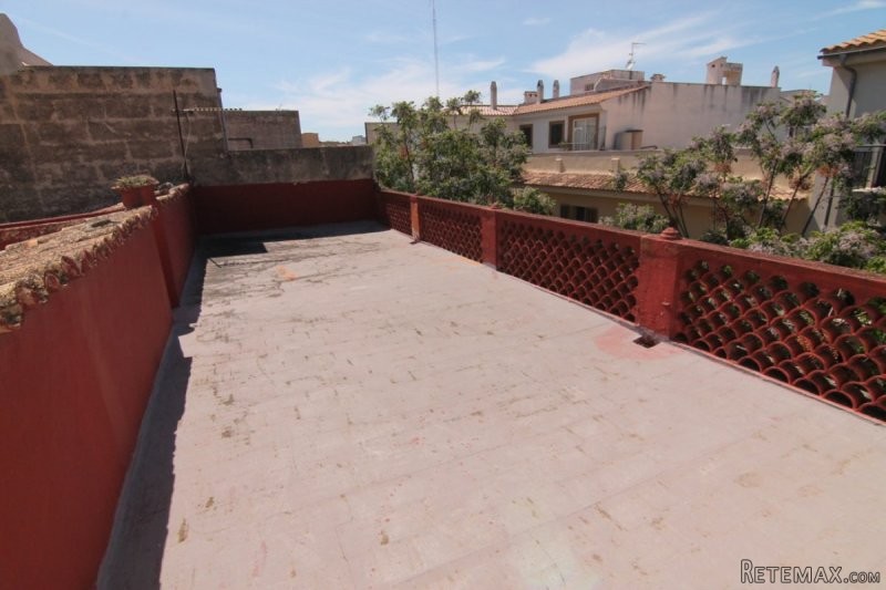 Spacious townhouse with garage, garden.. - 2