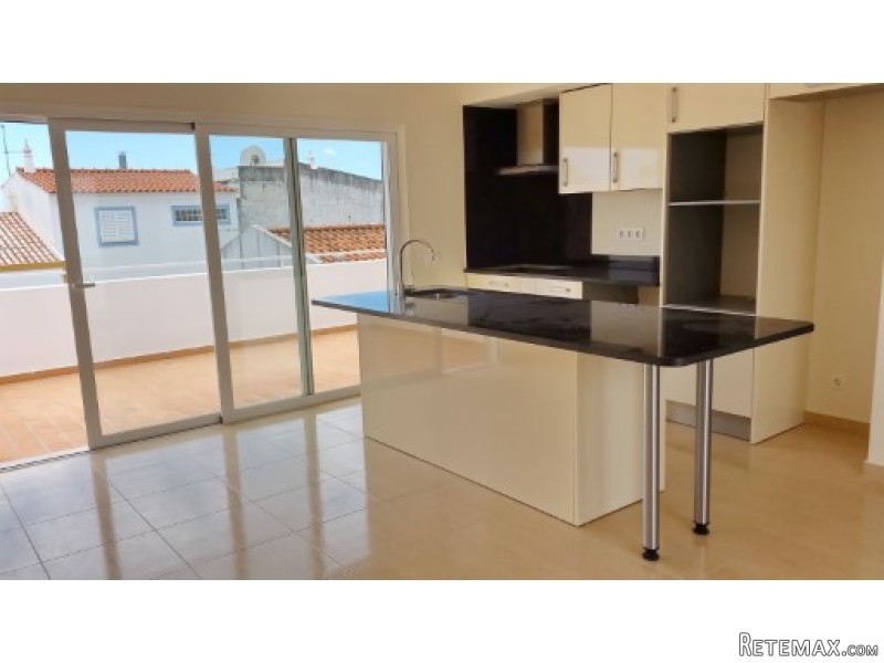 2 Bedroom With Livingkitchen Apartment.. - 2