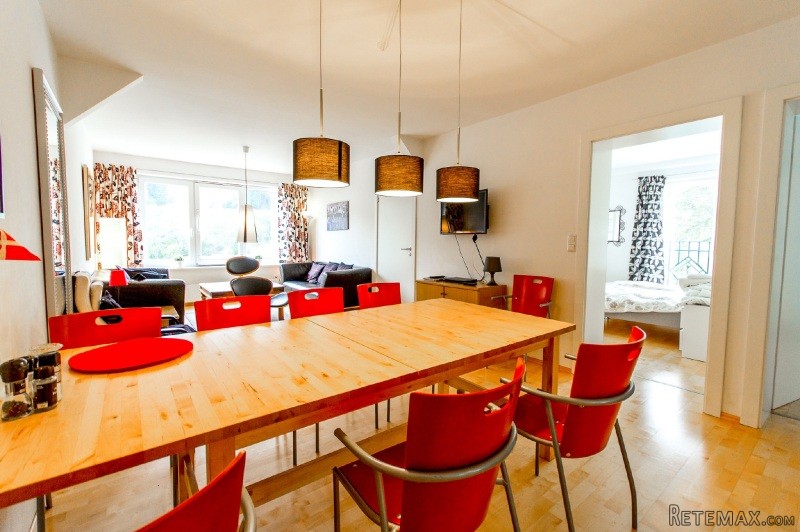 5-Room Attic-Apartment In The Center Of..