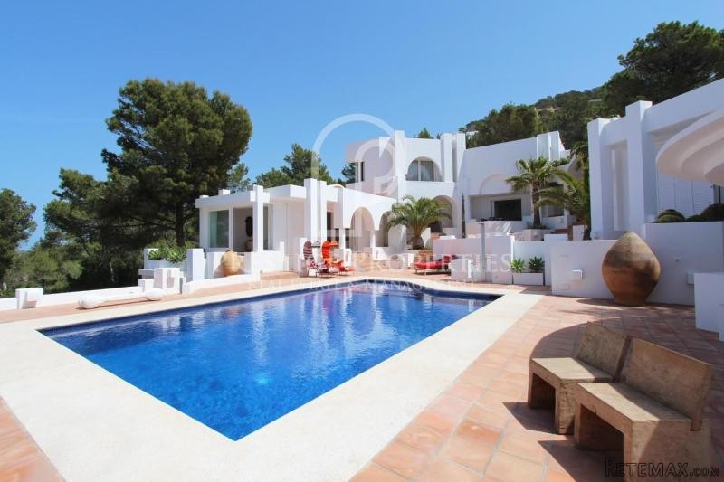 Fabulous villa with amazing sea and..