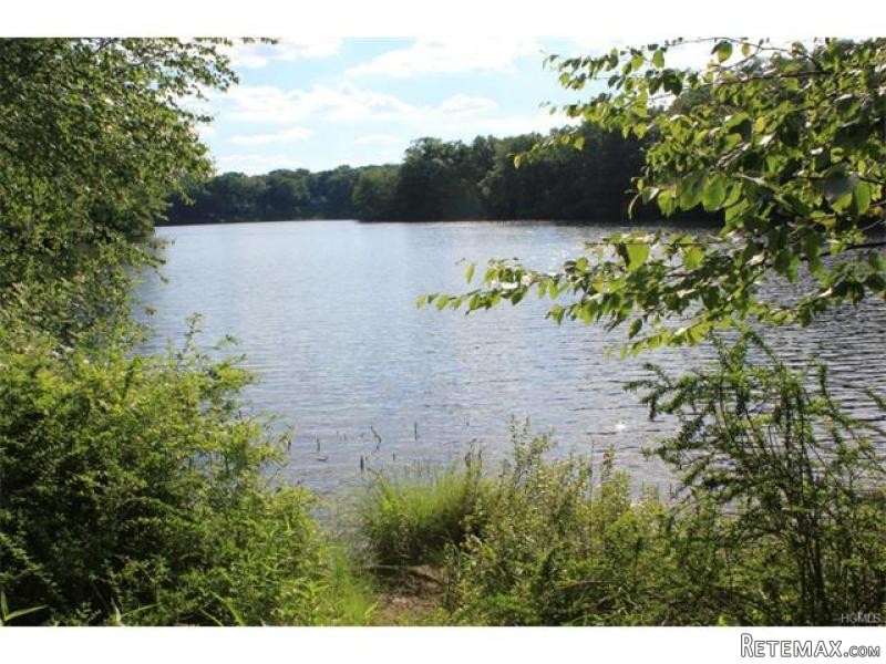 Land For Sale: 280 Hawley Road North..