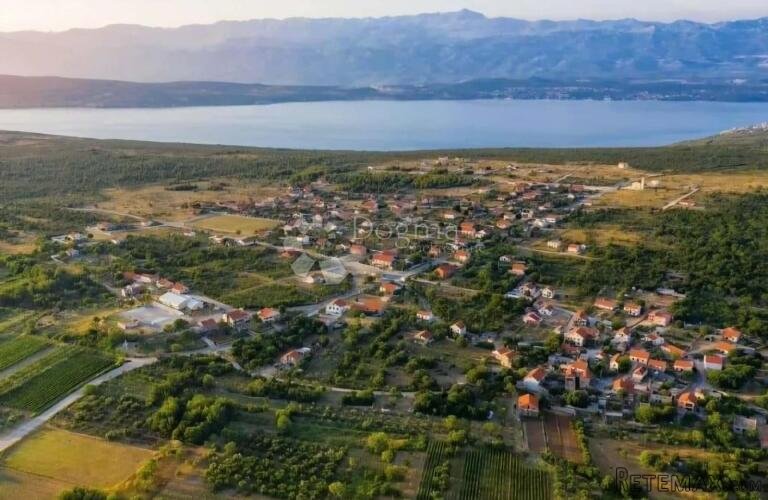 NOVIGRAD - PALJUV - GRAĐEVINSKO ZEMLJIŠTE 1938 M2 - 2
