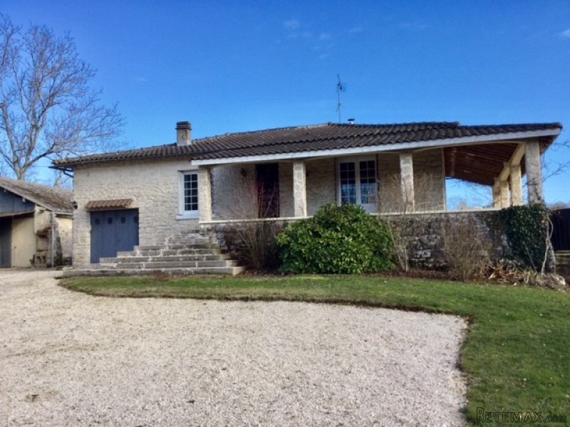 Immaculate Contemporary Two Bedroom..