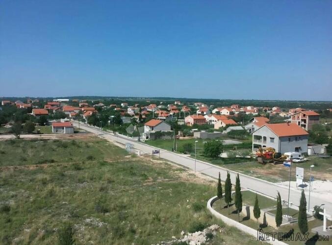 NOVIGRAD - PALJUV - GRAĐEVINSKO ZEMLJIŠTE 1938 M2 - 3
