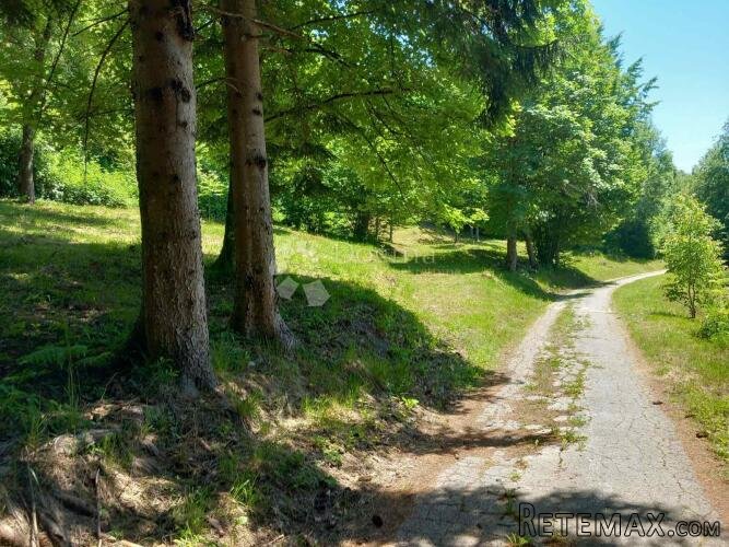 Zemljište u blizini lovišta