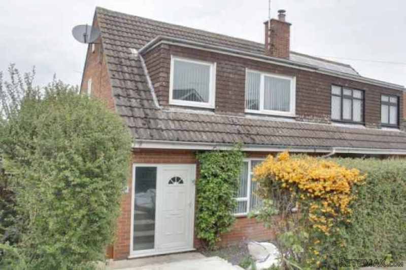 3 bedroom, Semi-detached House house..