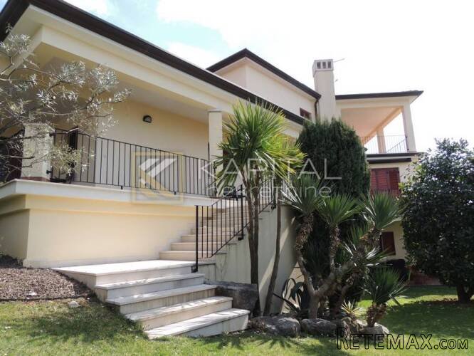 Kuća Rijeka Martinkovac obiteljska villa! - 2