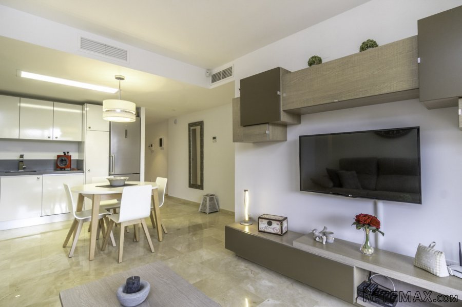 Apartamento en primera planta con orientación sur en La.. - 3