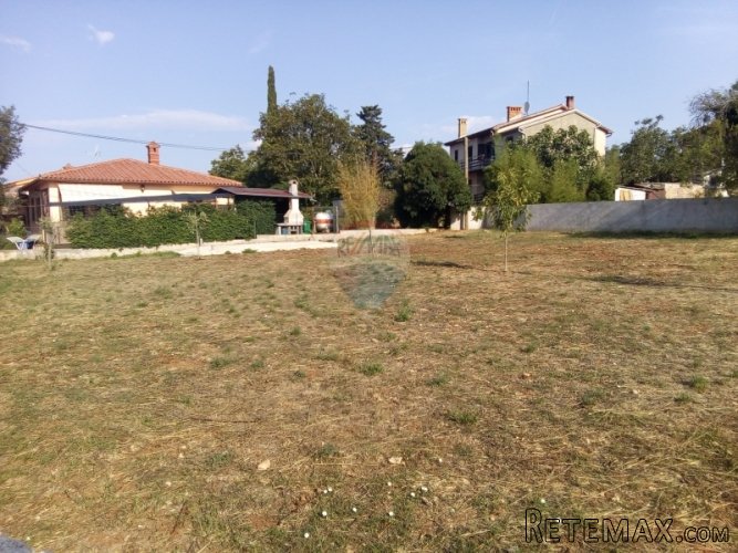 PULA, OKOLICA, GRAĐEVINSKO ZEMLJIŠTE 736 m2 - 3