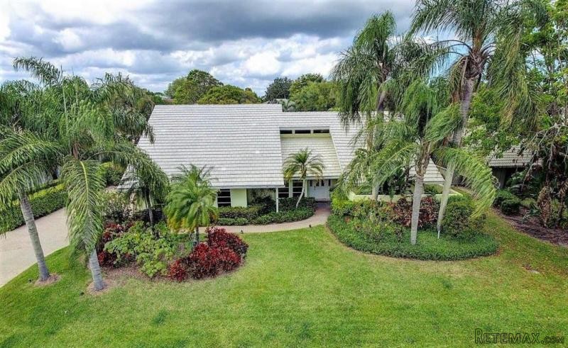 31 Glencairn Rd, Palm Beach Gardens, FL..
