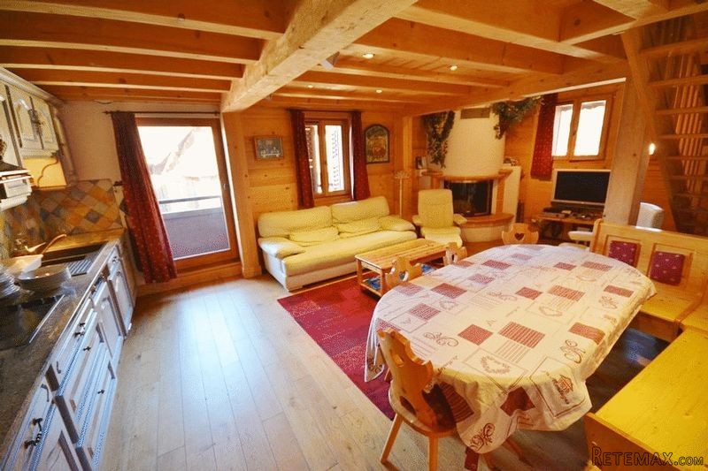 4 Bedroom Apartment Des Alpes, Morzine - 2