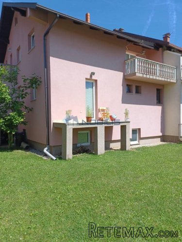 Sesvete, Sesvetski Kraljevec - kuća 220m2, okućnica 235m2 - 5