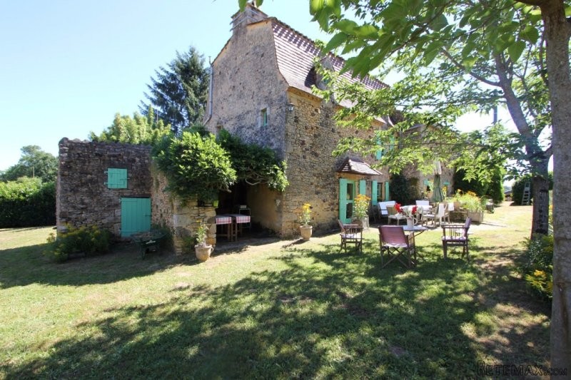Stunning Rural Property with Garden - 2