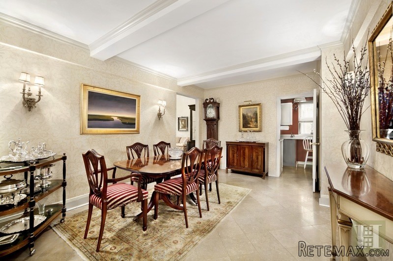 2 bedroom Apartment For Sale: 434 EAST..
