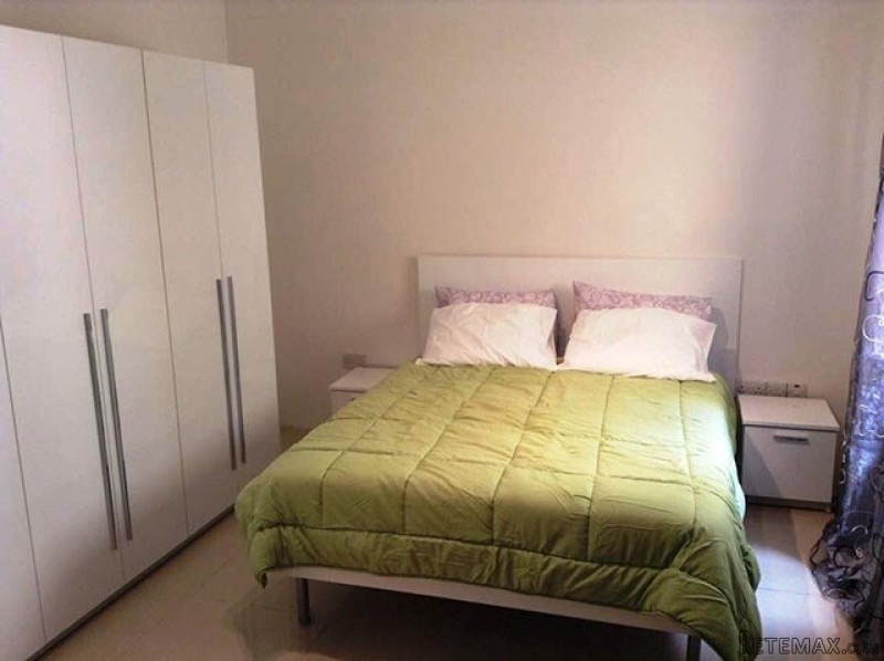 Flat, Luxurious Finish
