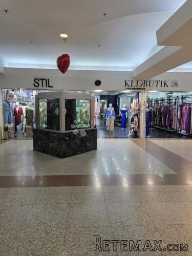 Top prostor 49 m2 importanne centar s galerijom 22m2