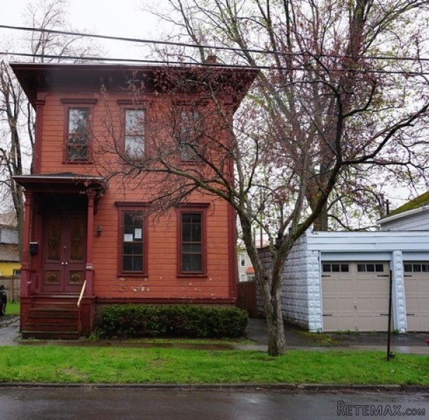 114-16 Gertrude St Syracuse, NY, 13203..