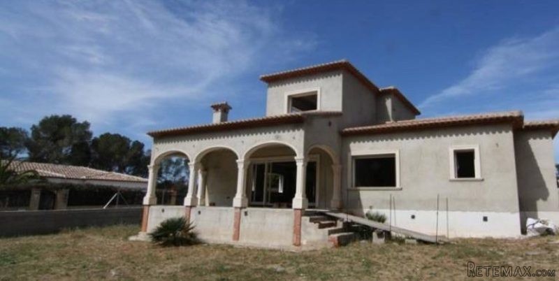 4 Bedroom 3 Bathroom Villa in Javea.
