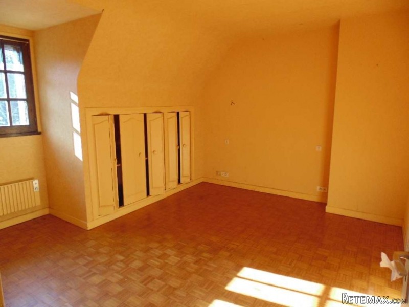 6 Bedrooms - Maison - For Sale