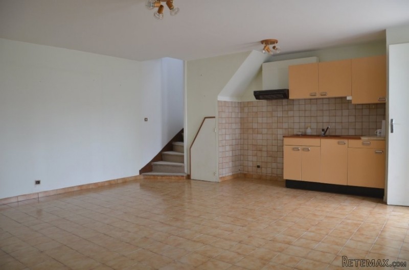 2 Bedrooms House For Sale - 2