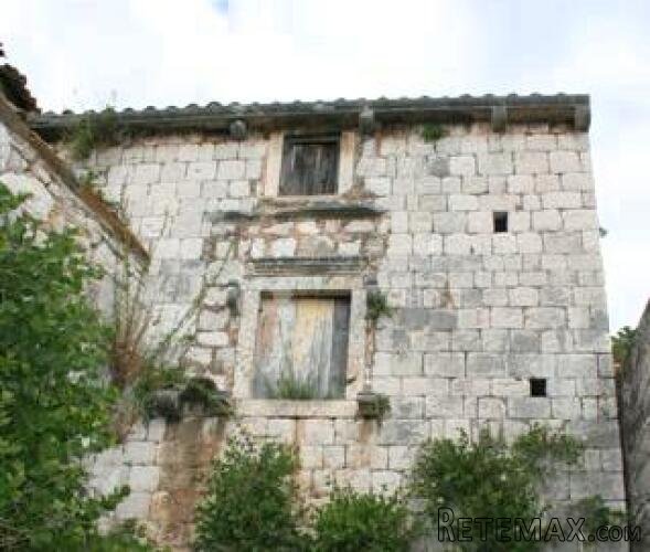 KAMENA KUĆA, LASTOVO - 2