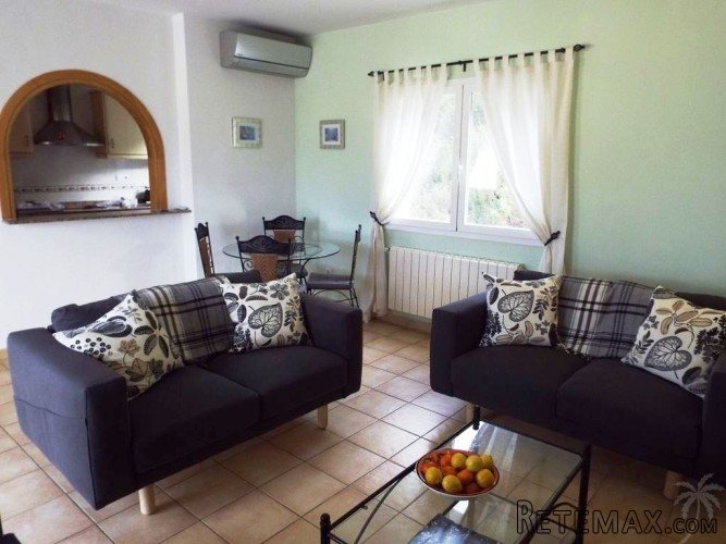 A beautifully presented detached villa boasting spectacular.. - 5
