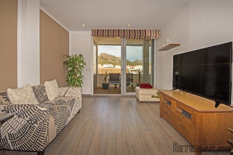 Very modern and elegant top floor property in the center.. - 5