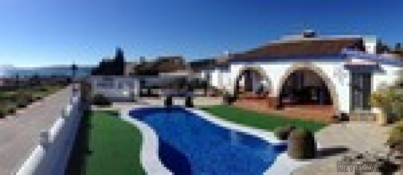 3 Bedrooms - Villa - Malaga - For Sale