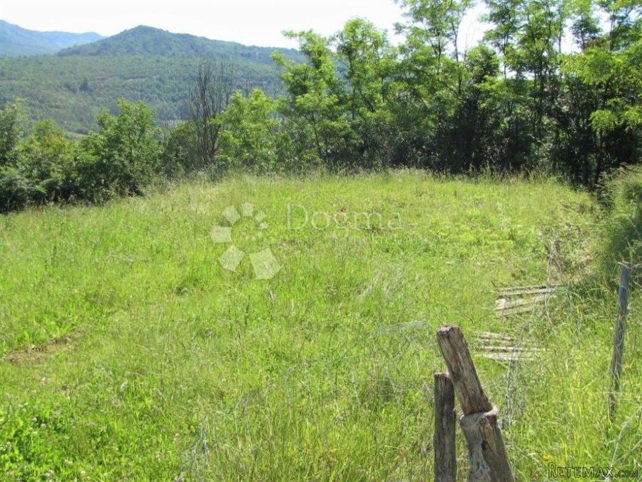 ODLIČAN PROJEKT VILE S BAZENOM I TENISKIM TERENOM - 9
