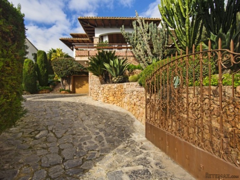 Fantastic Villa In A Quiet Residential.. - 2
