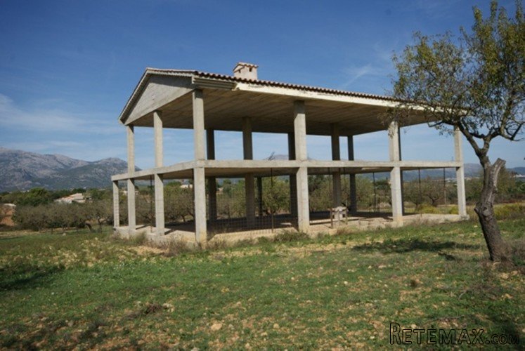 Large rustic plot (14,000 m2) in Inca with majestic views.. - 2