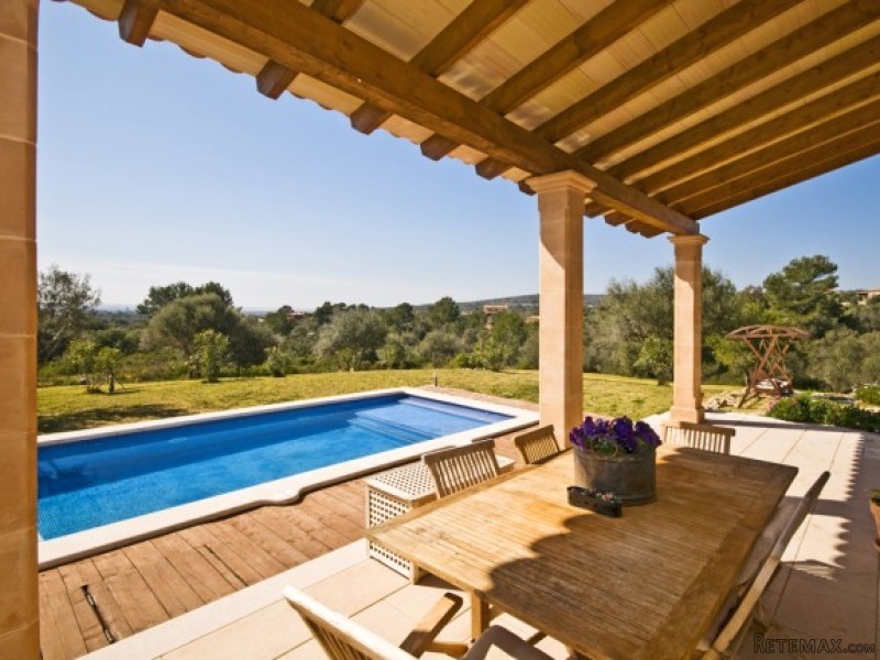 Modern Sea View Villa In Puntiro