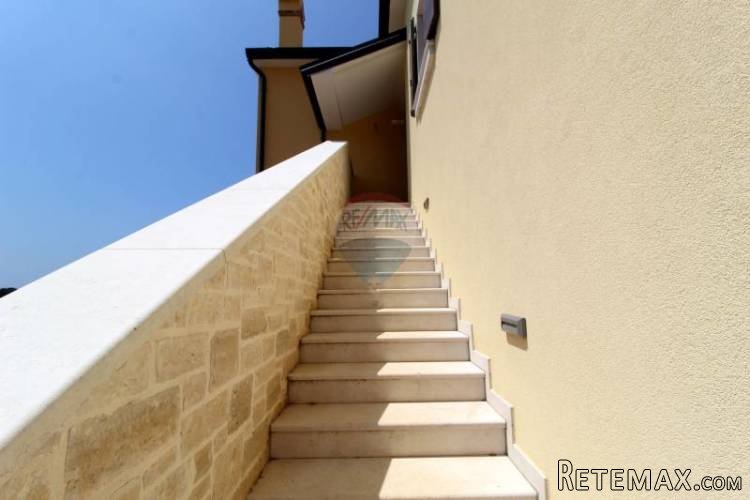 Poreč, stan na dvije etaže, 94m2 - 2