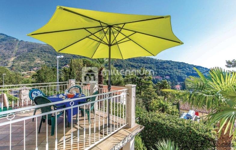 Mošćenička Draga, prekrasna kamena kuća s 2 stana i garažom - 3