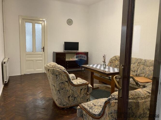 Rijeka, širi centar, Četverosobni stan i garsonijera, 120m2
