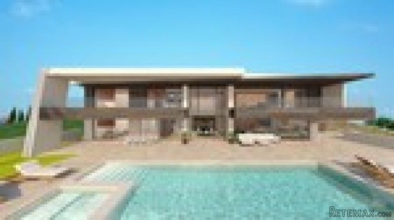 5 Bedrooms - Villa - Malaga - For Sale